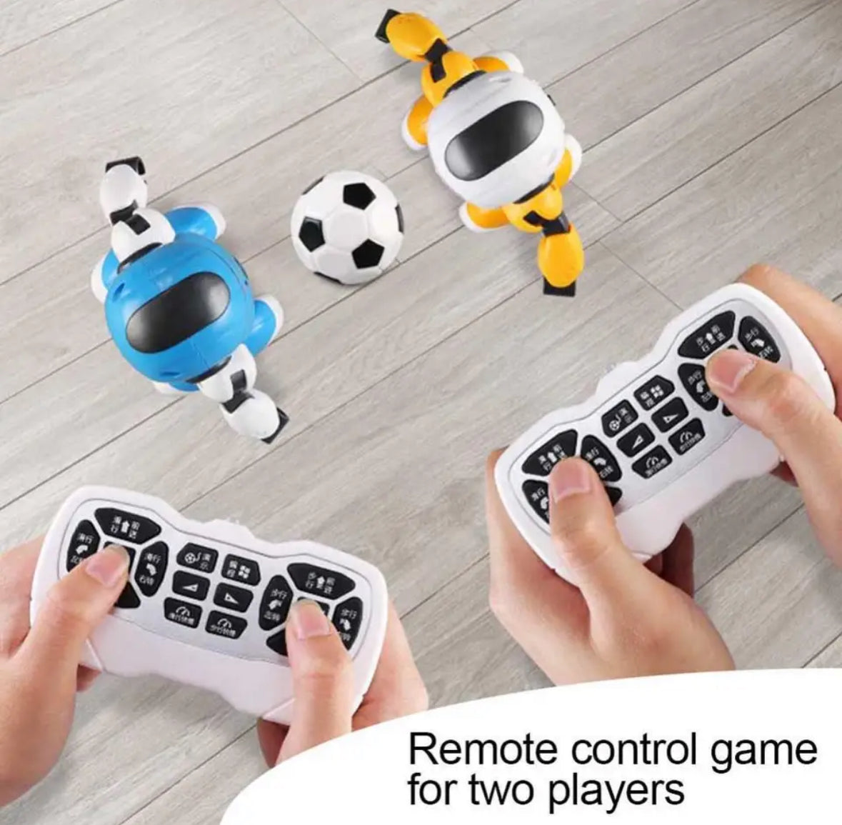 2 Lustige Fussball Roboter