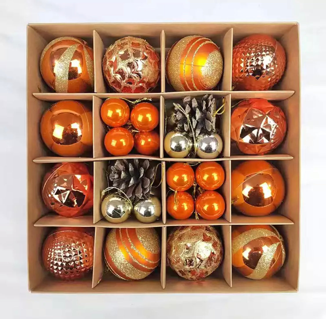 Weihnachtsbaum Kugeln 42 stk.