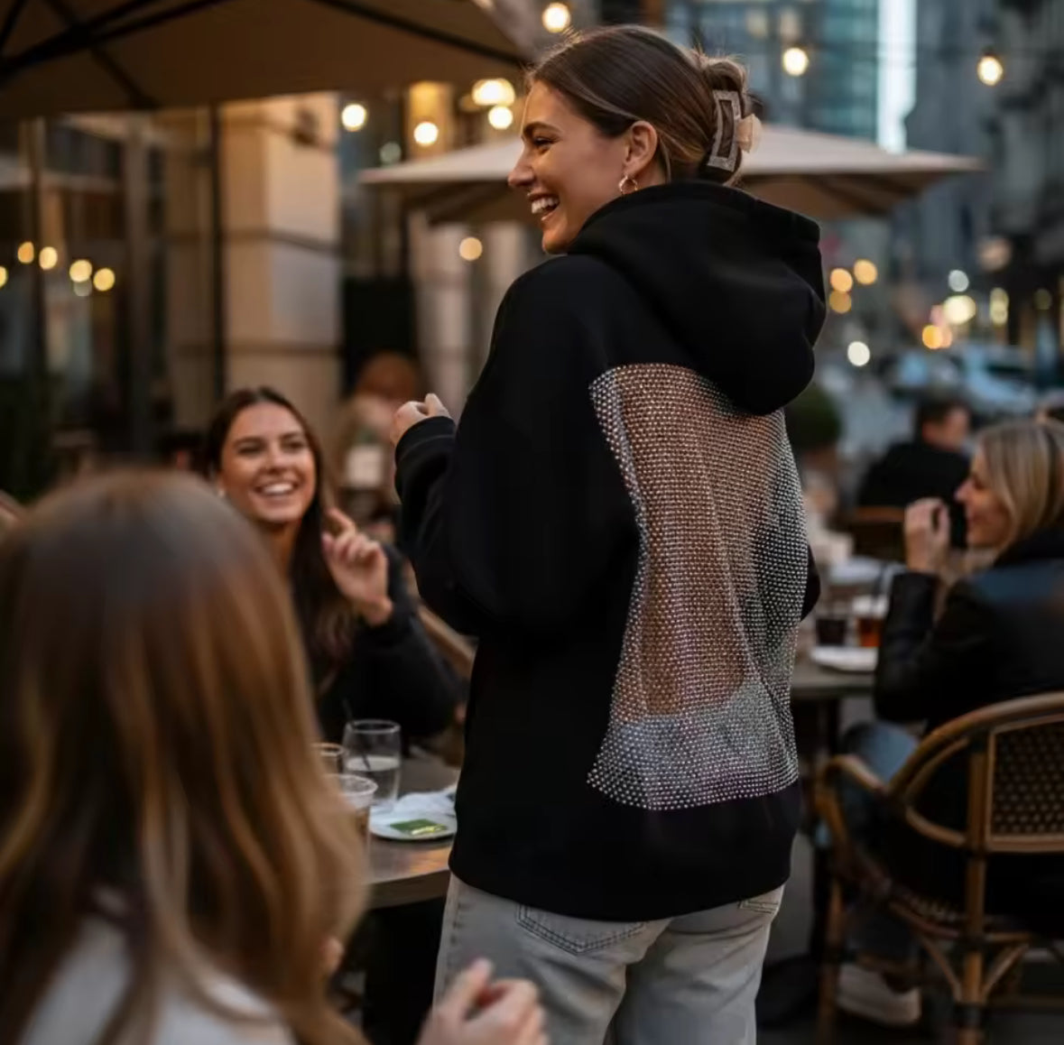 Rückenfreier Luxus Fashion Hoodie