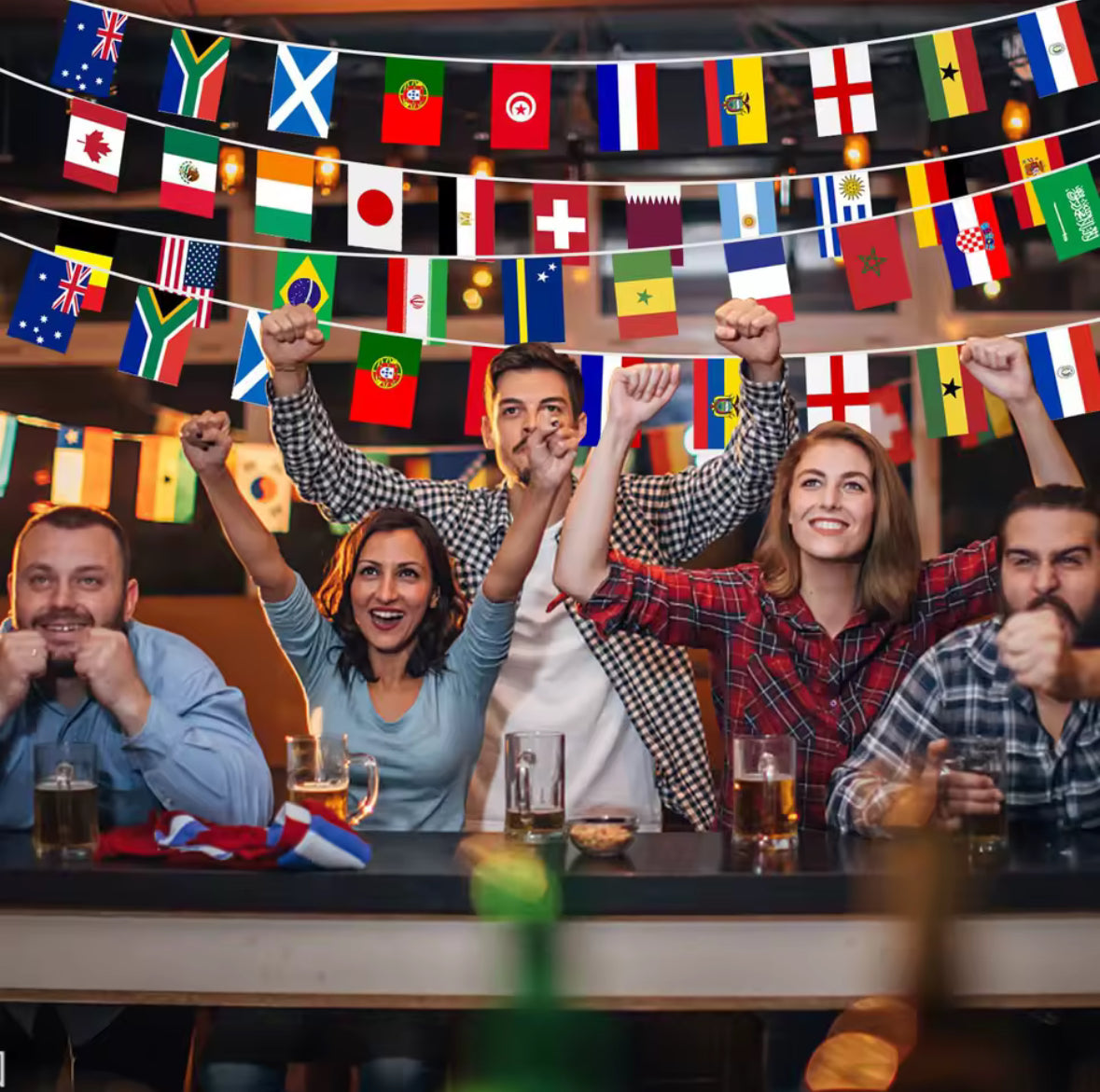 WM 2026 Fussball Länder Flaggenkette